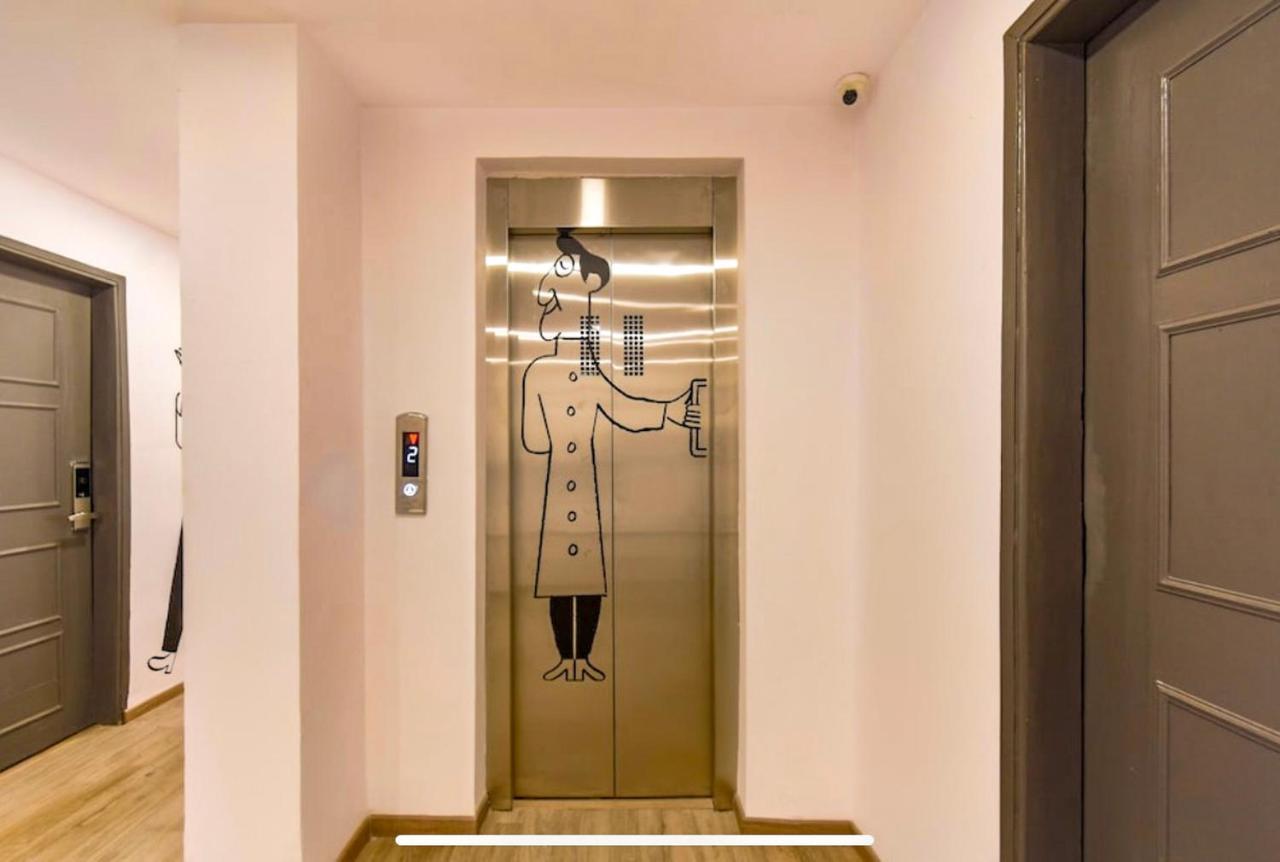 Fabexpress Heera Holiday Inn Колката Екстер'єр фото
